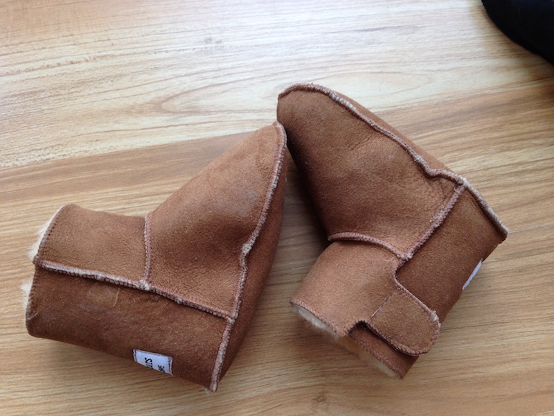 sheepskin baby boot